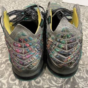Nike LeBron 17 - size 16.